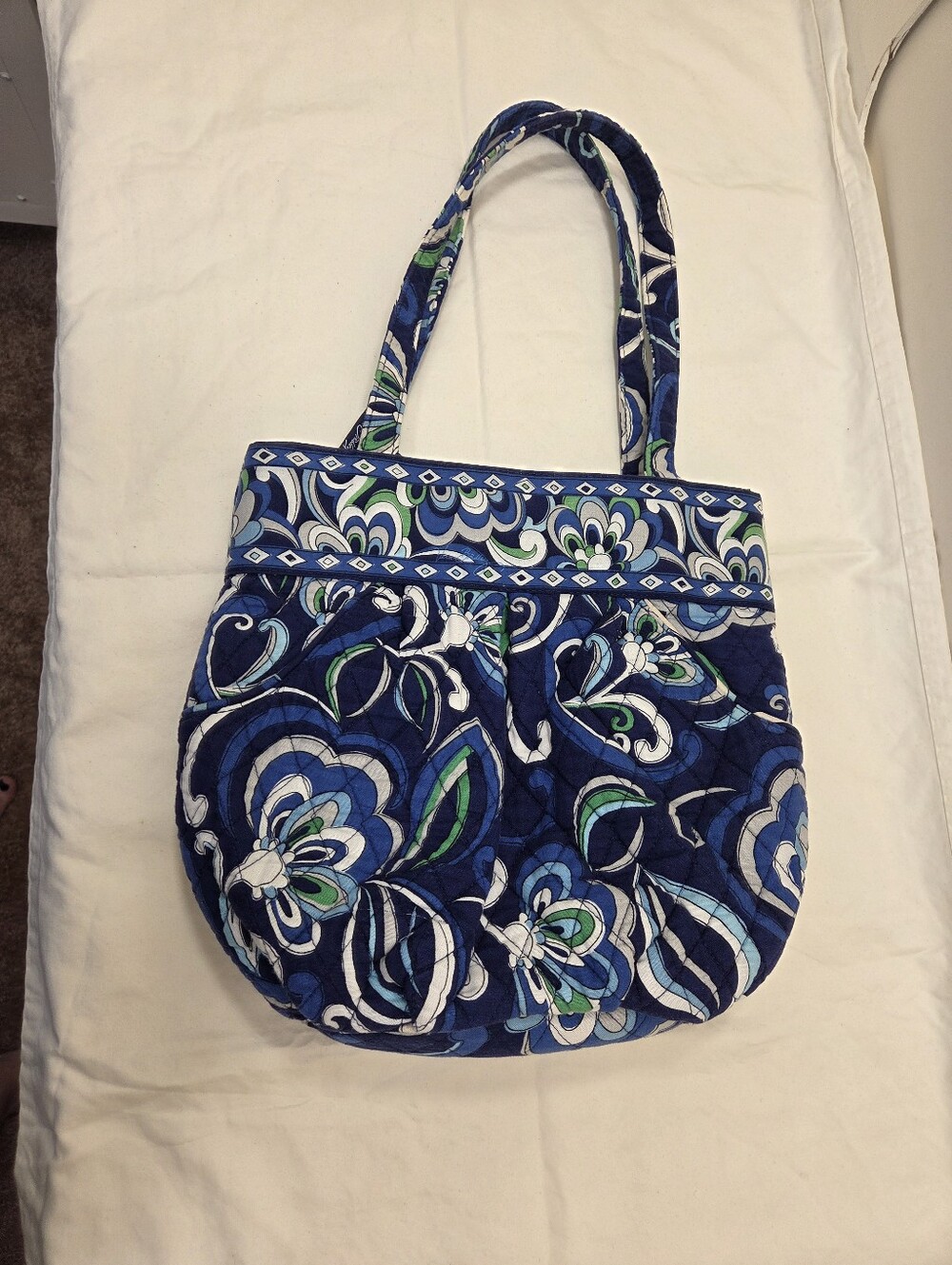 EUC Vera Bradley Shoulder Bag Mediterranean Blue